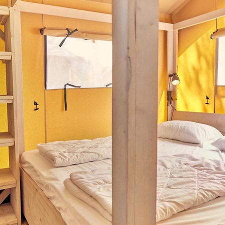 Glamping The Vosges Hotel Corcieux ภายนอก รูปภาพ