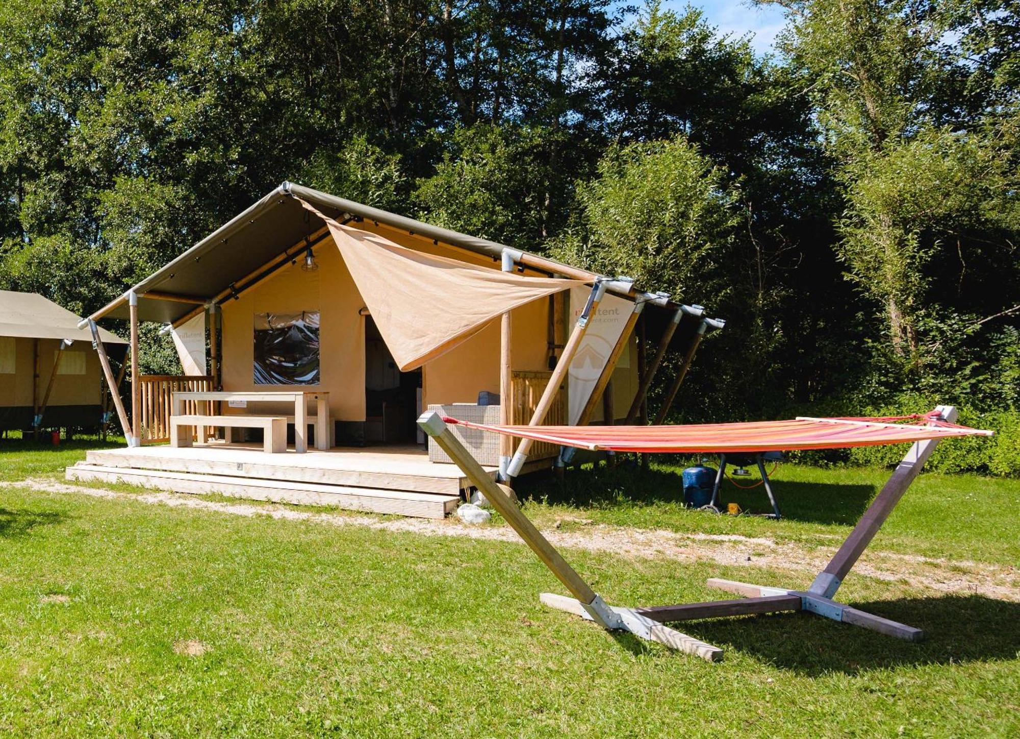 Glamping The Vosges Hotel Corcieux ภายนอก รูปภาพ